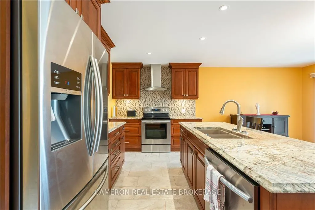 Photo 13 of 2124 Tremblay Avenue, Cornwall — HOMEH