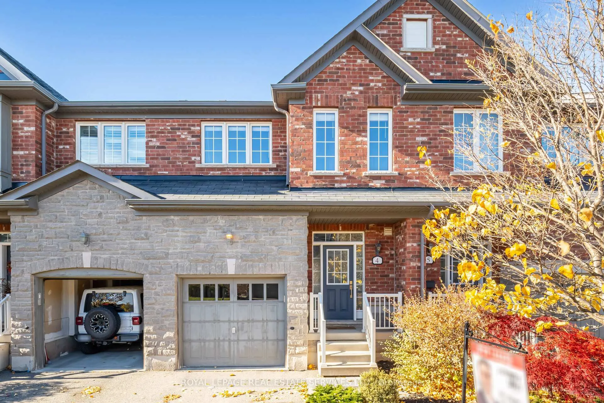 Front of Unit 4, 745 Farmstead Drive