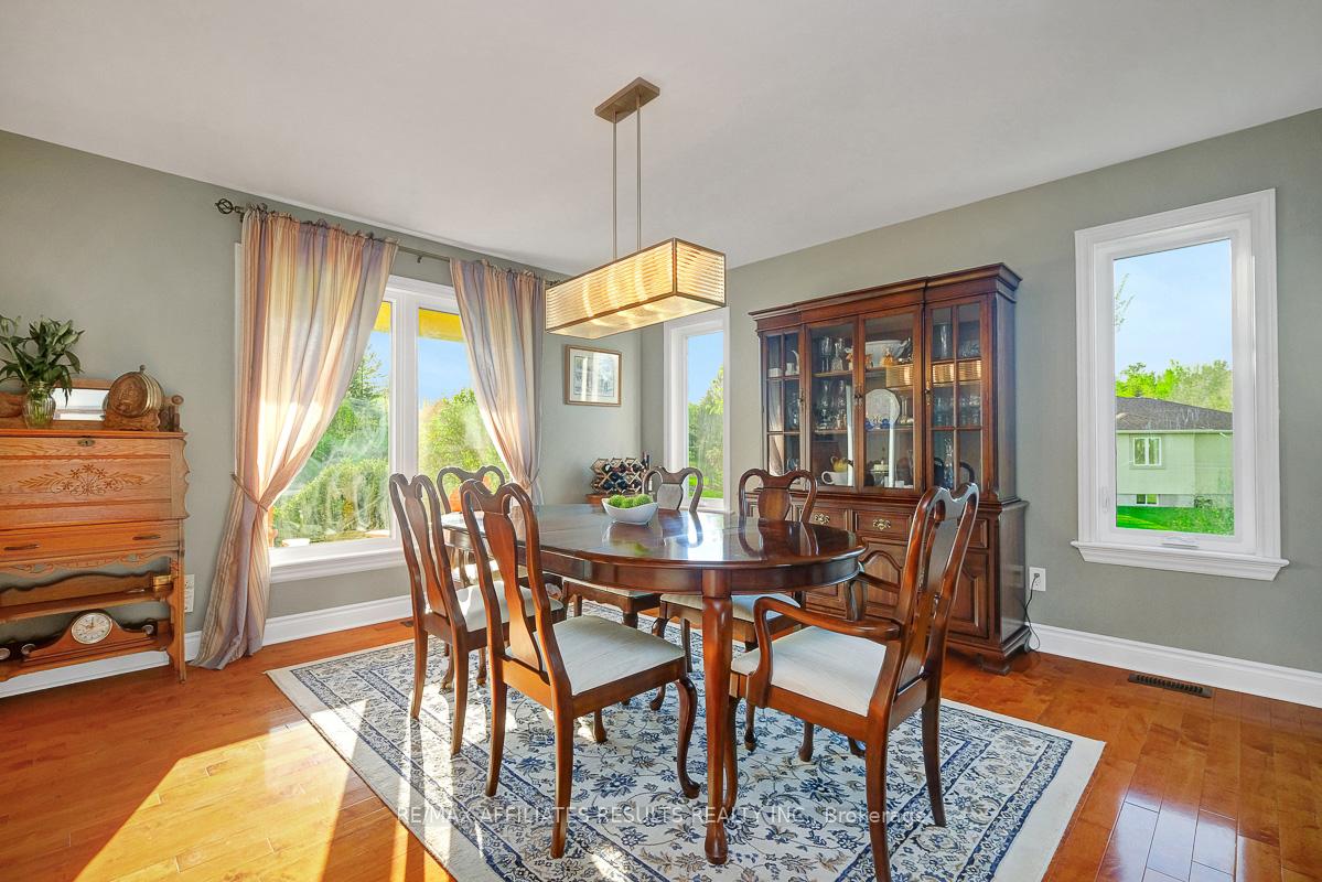 Photo 20 of 117 Scottwood Grove, Ottawa, Dunrobin Shores — HOMEH