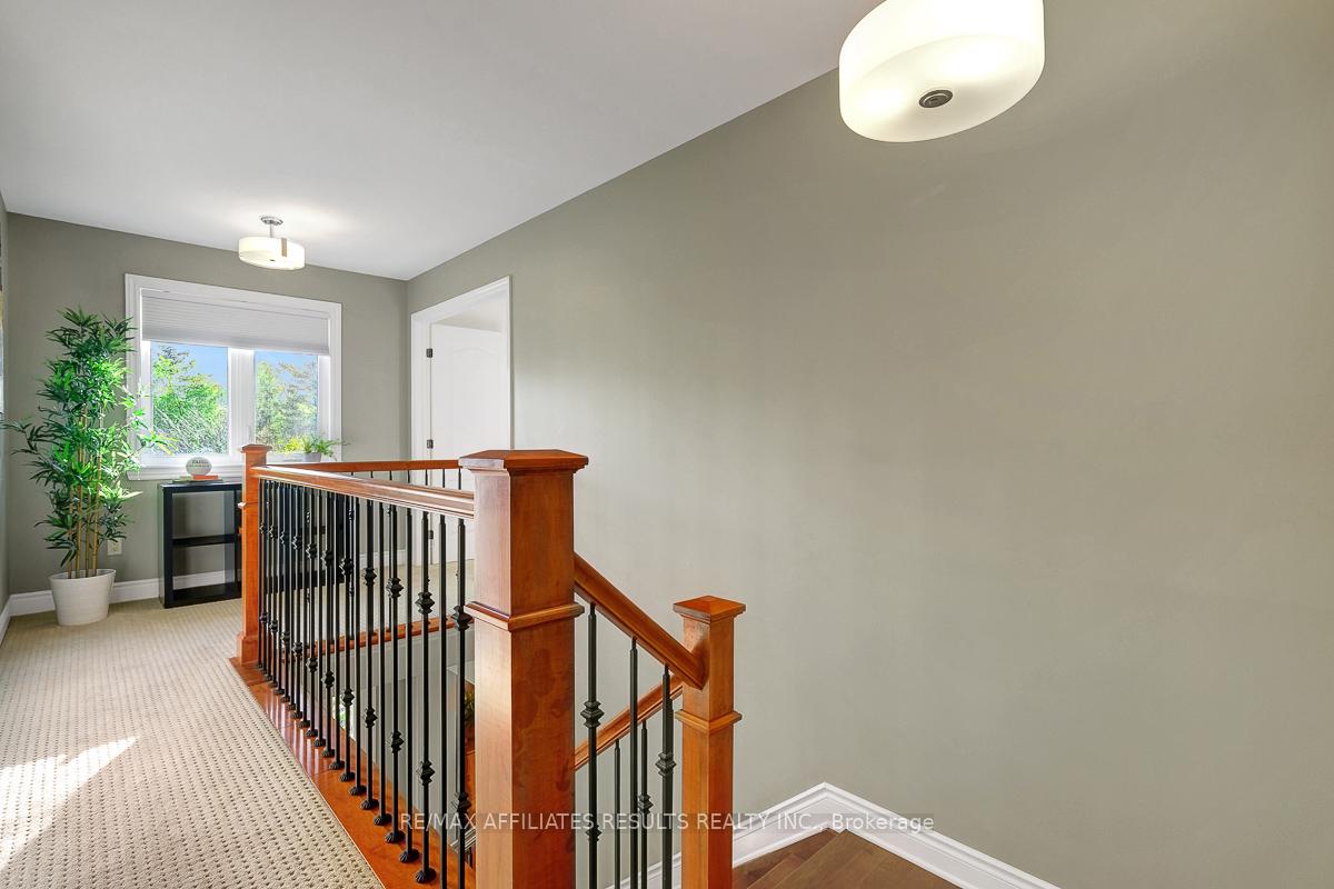 Photo 25 of 117 Scottwood Grove, Ottawa, Dunrobin Shores — HOMEH