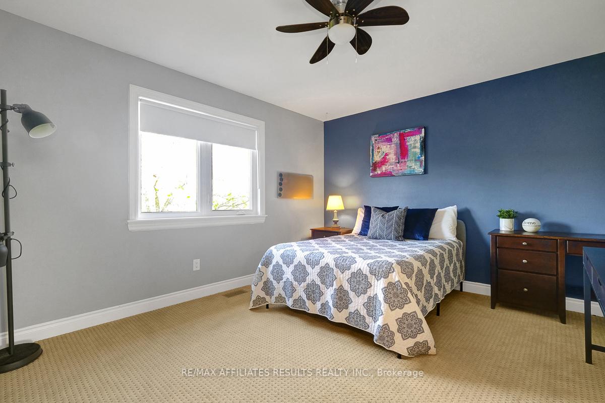 Photo 33 of 117 Scottwood Grove, Ottawa, Dunrobin Shores — HOMEH