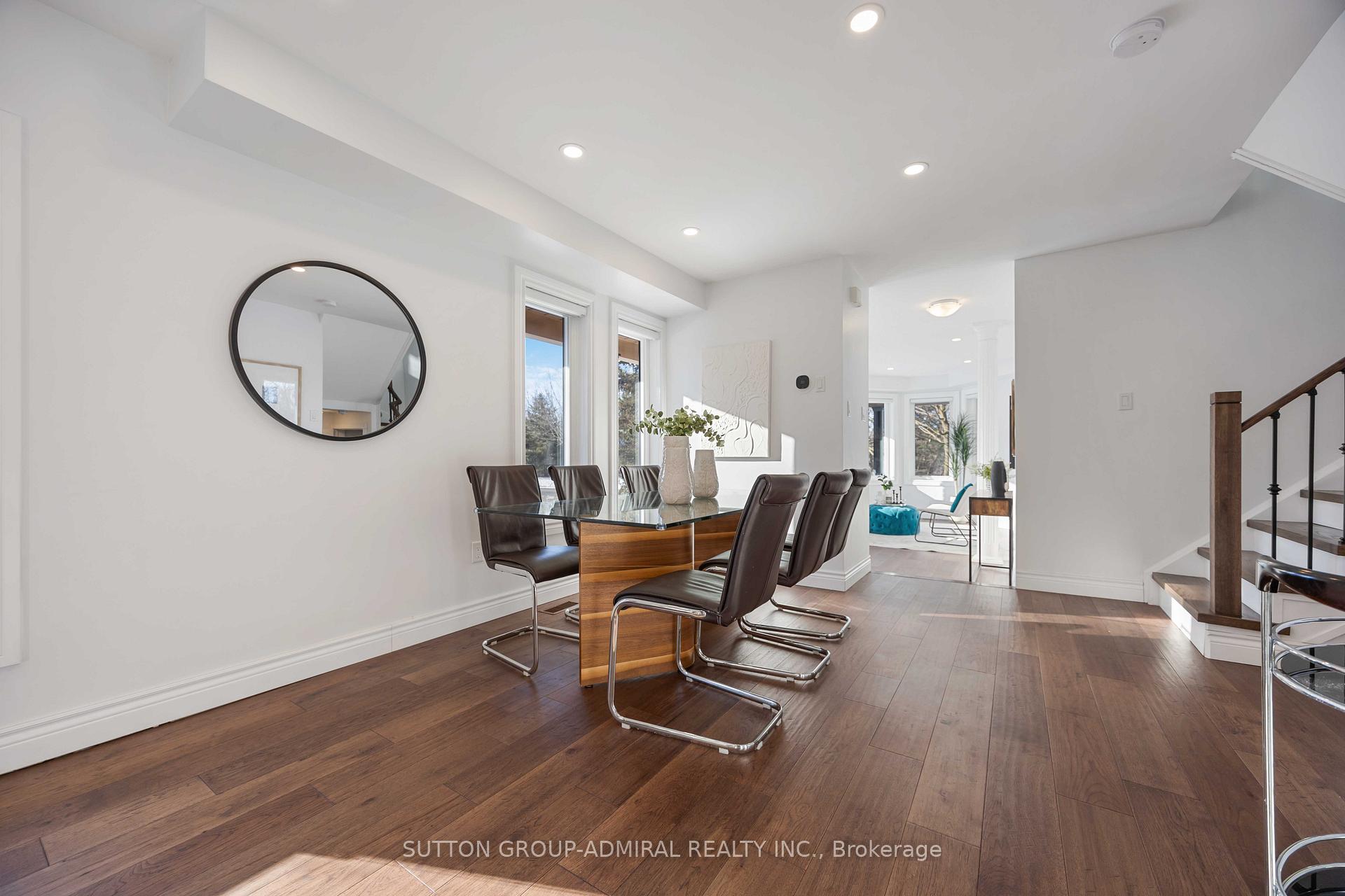 Photo 7 of 2 Mugford Road, Aurora, Bayview Wellington — HOMEH