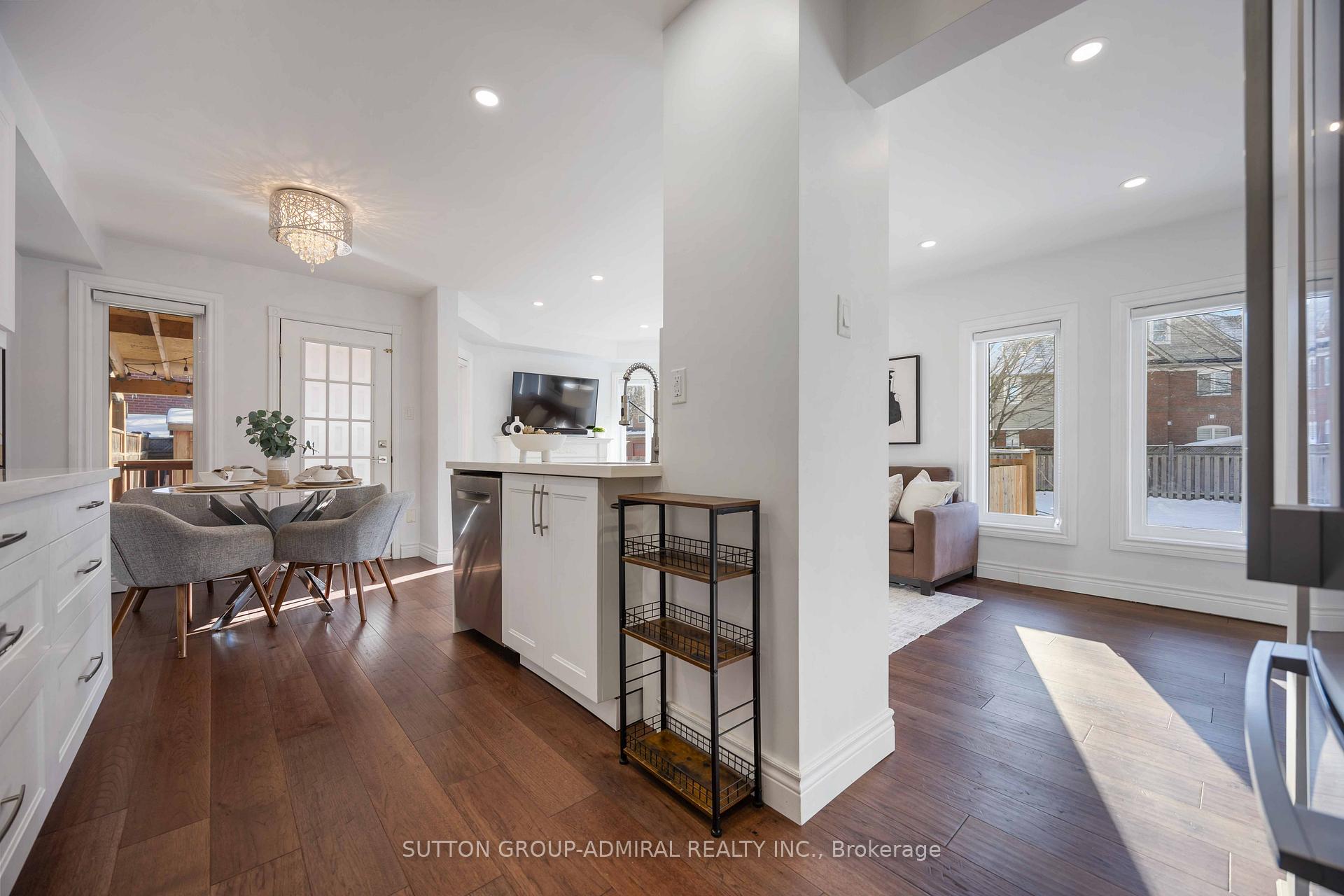 Photo 15 of 2 Mugford Road, Aurora, Bayview Wellington — HOMEH