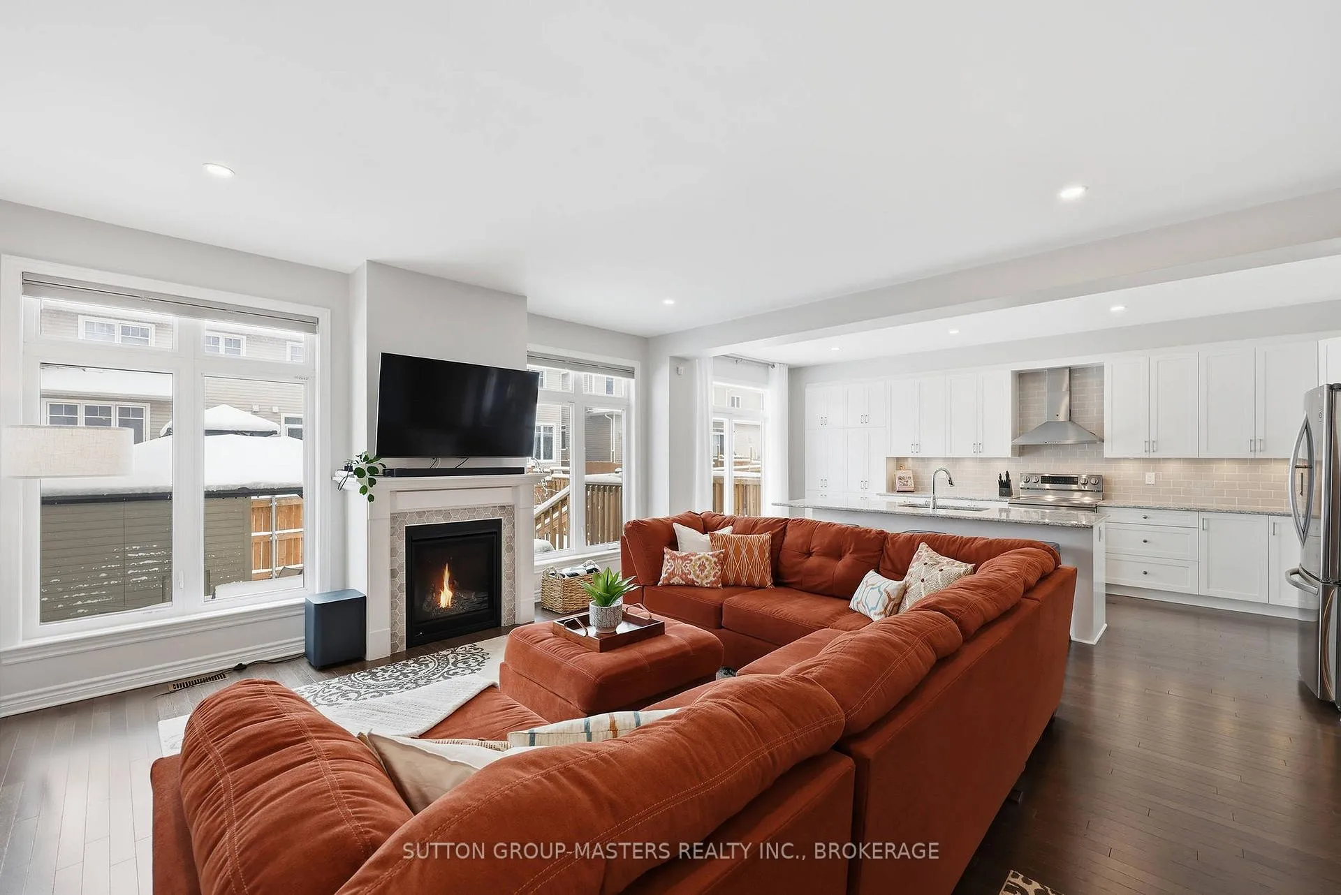Photo 11 of 1187 Waterside Way, Kingston, Kingston East (Incl Barret Crt) — HOMEH