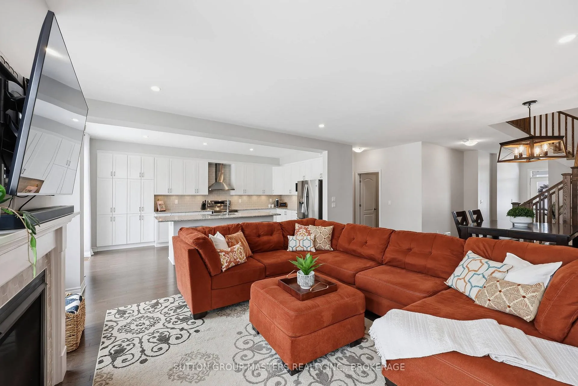 Photo 12 of 1187 Waterside Way, Kingston, Kingston East (Incl Barret Crt) — HOMEH
