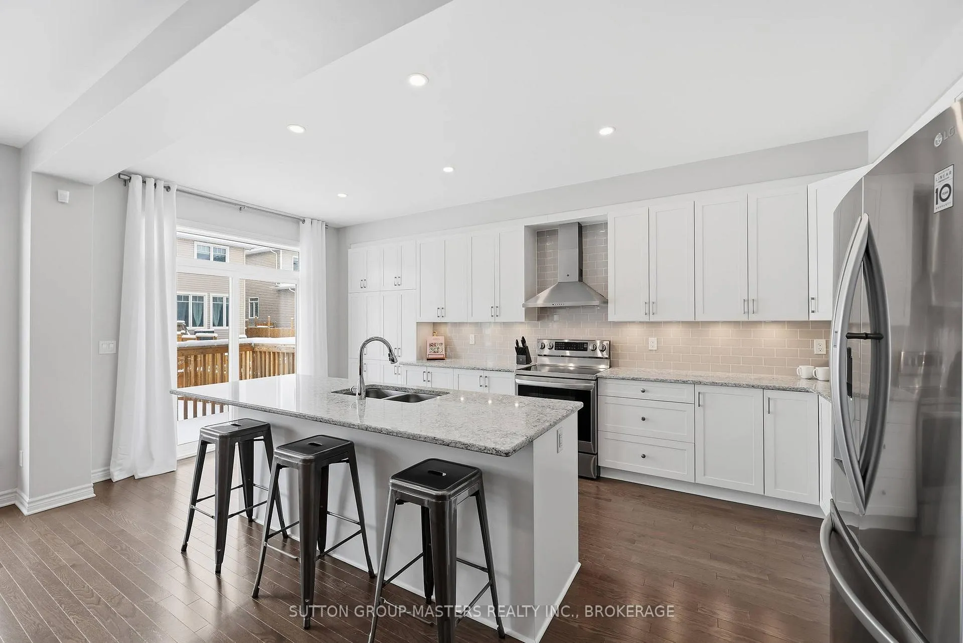 Photo 15 of 1187 Waterside Way, Kingston, Kingston East (Incl Barret Crt) — HOMEH