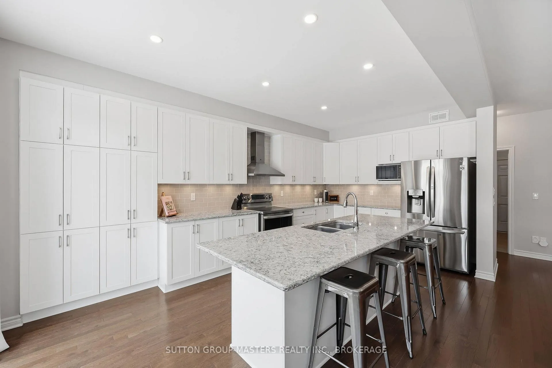 Photo 16 of 1187 Waterside Way, Kingston, Kingston East (Incl Barret Crt) — HOMEH
