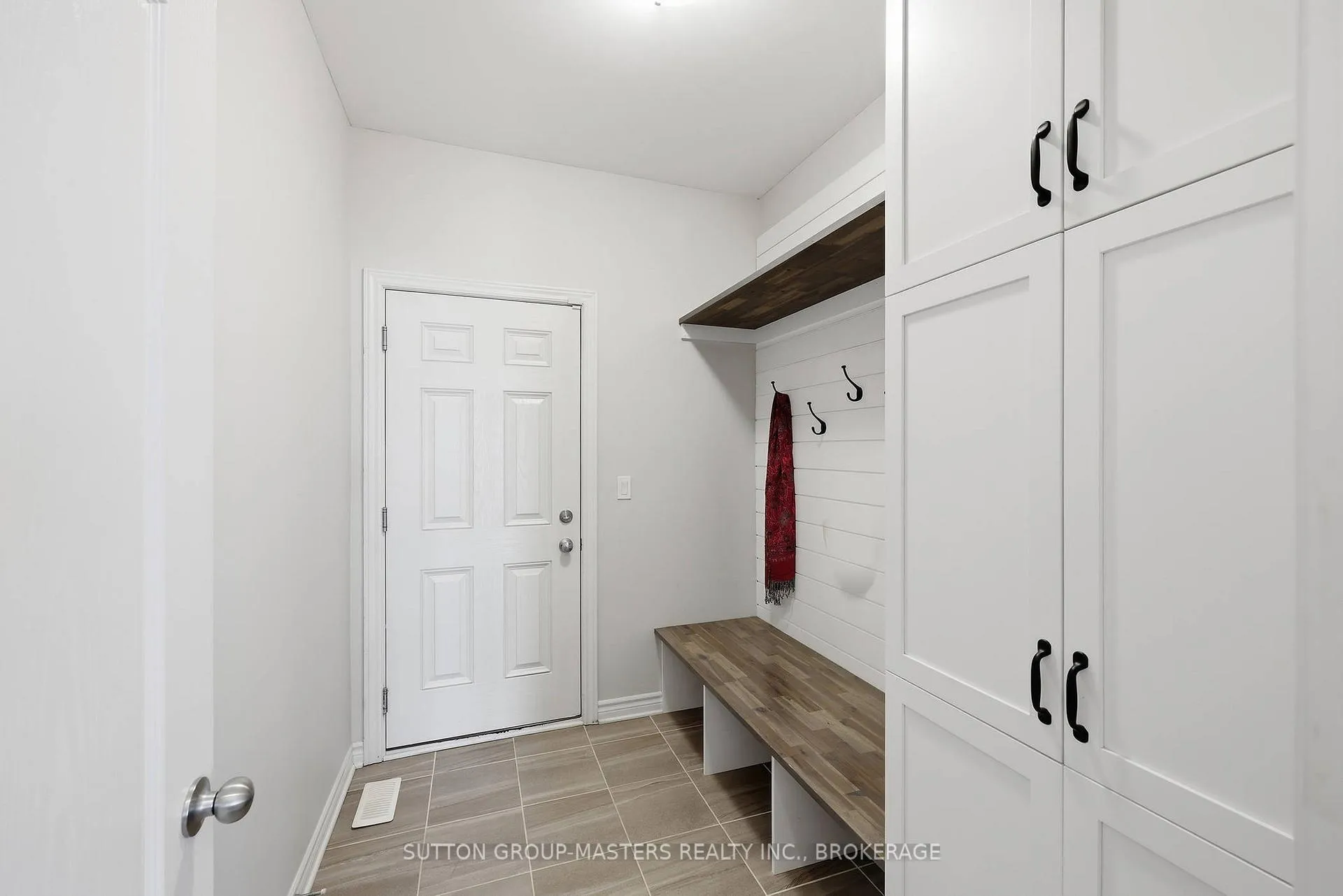 Photo 21 of 1187 Waterside Way, Kingston, Kingston East (Incl Barret Crt) — HOMEH