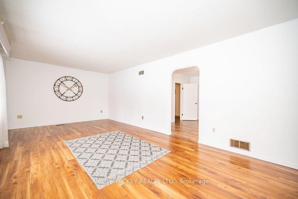 Photo 4 of 36 Thomson Crescent, Deep River — HOMEH