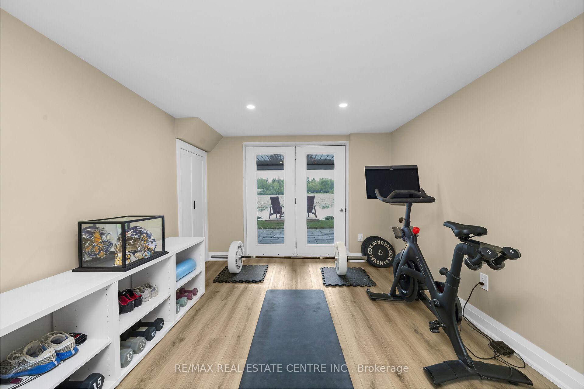 Photo 23 of 17 Sunnyside Drive N, Erin, Hillsburgh — HOMEH