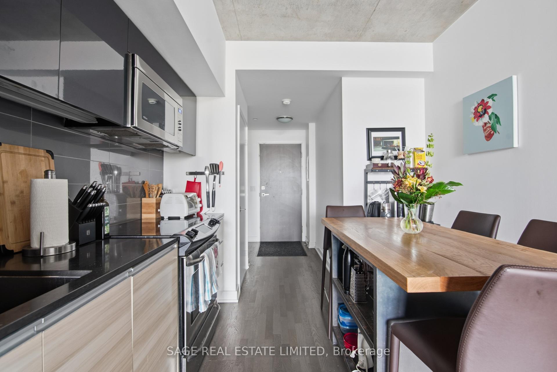 Photo 3 of Unit 609, 1238 Dundas Street E, Toronto, South Riverdale — HOMEH