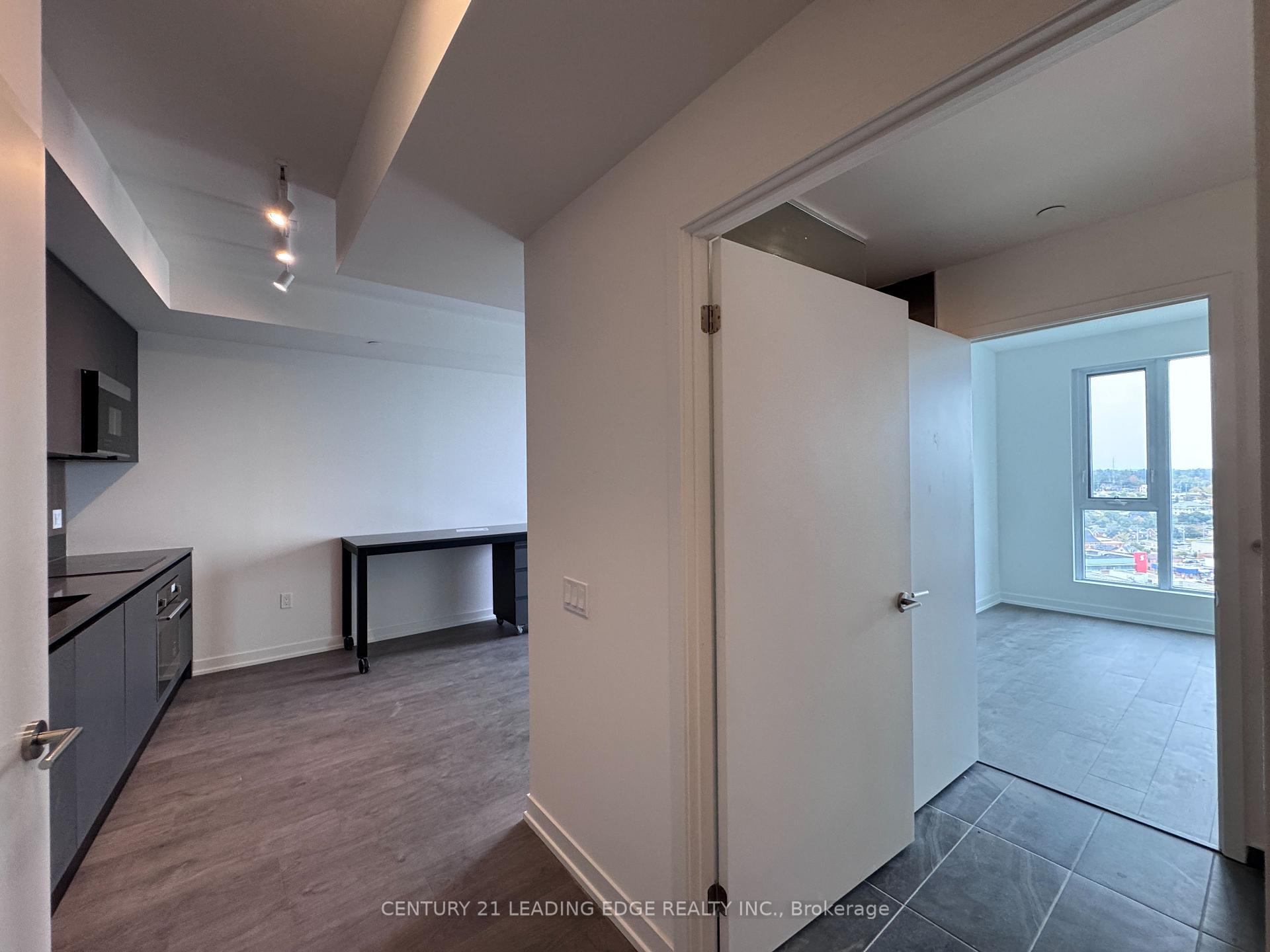 Photo 6 of Unit 2107, 39 Mary Street, Barrie, City Centre — HOMEH