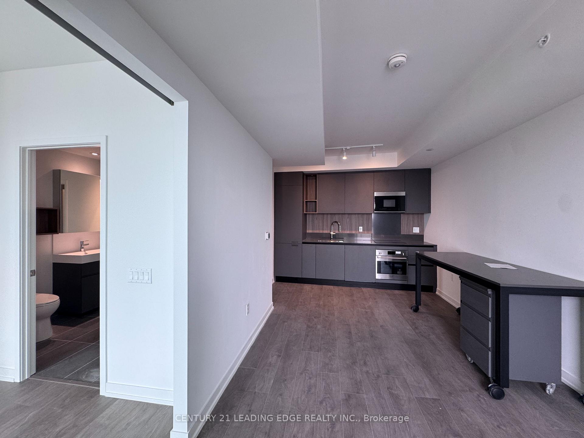 Photo 14 of Unit 2107, 39 Mary Street, Barrie, City Centre — HOMEH
