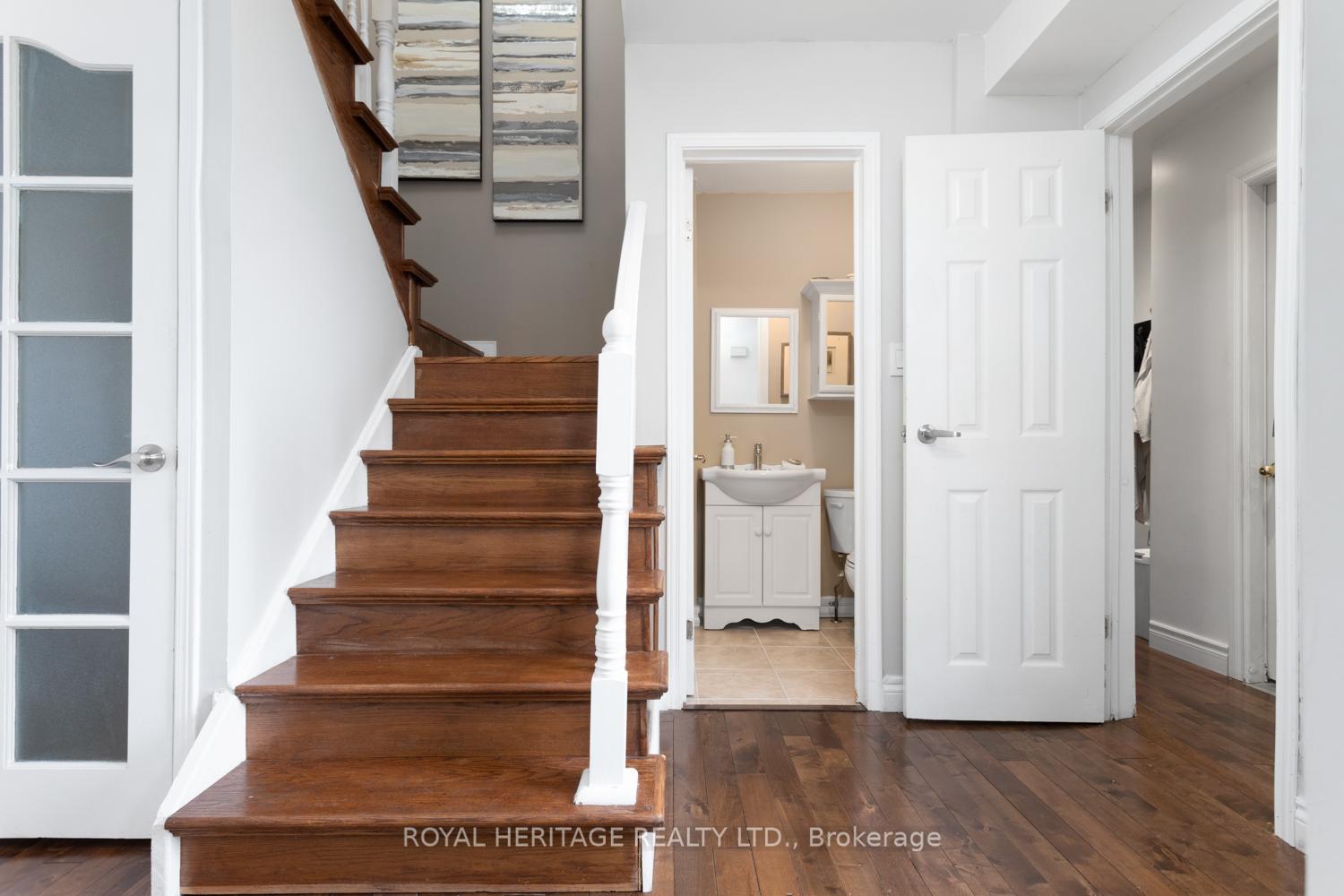 Photo 5 of 66 Dobson Drive, Ajax, Central — HOMEH