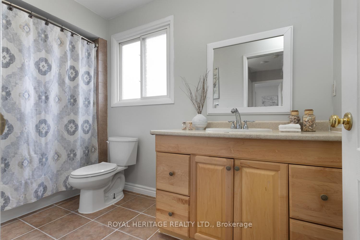 Photo 21 of 66 Dobson Drive, Ajax, Central — HOMEH