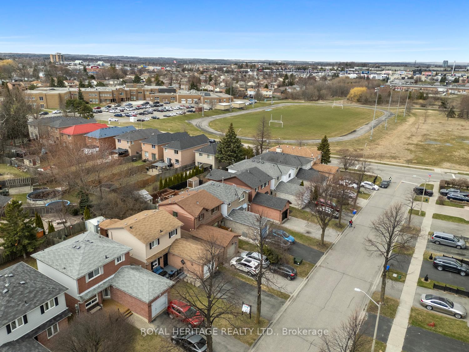 Photo 37 of 66 Dobson Drive, Ajax, Central — HOMEH