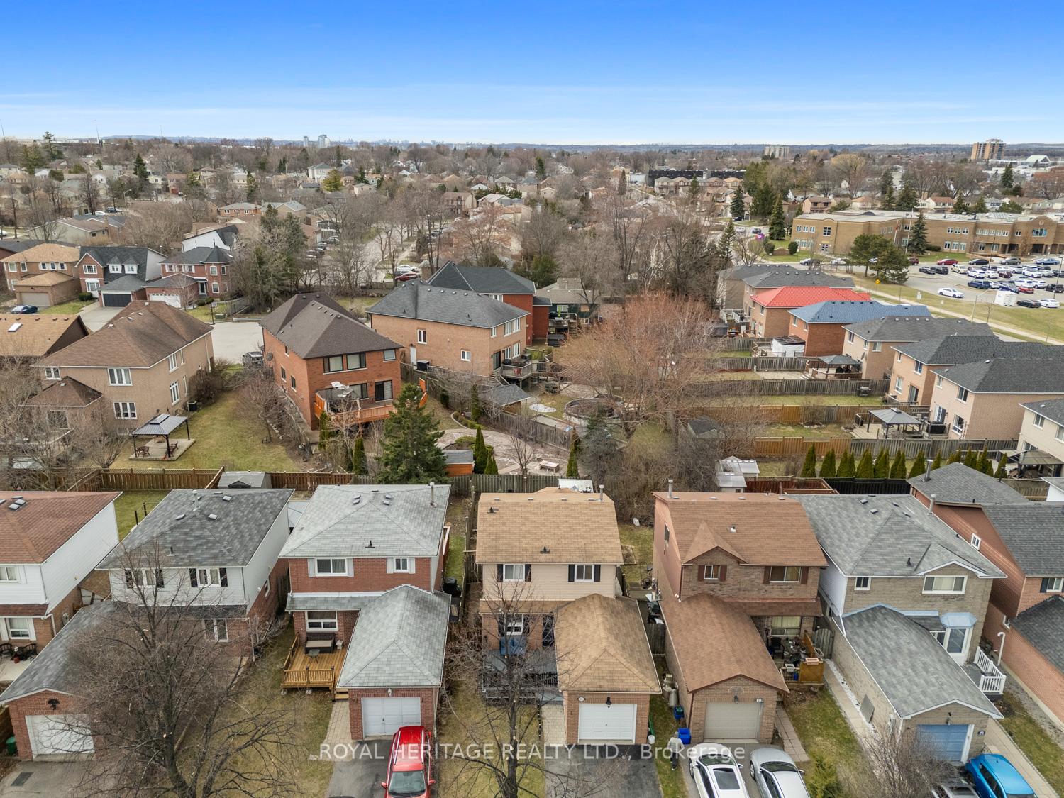 Photo 39 of 66 Dobson Drive, Ajax, Central — HOMEH