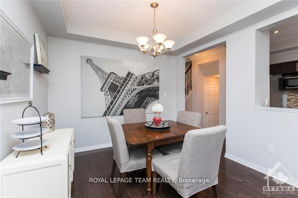 Photo 4 of 114 Laramie Crescent, Ottawa, Barrhaven - Stonebridge — HOMEH