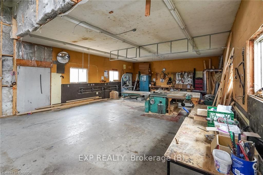 Photo 34 of 681456 Sideroad 6, Chatsworth — HOMEH
