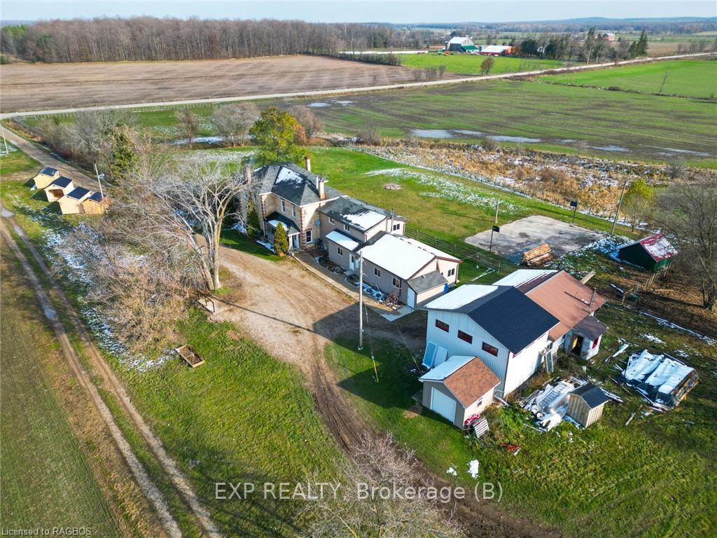 Photo 36 of 681456 Sideroad 6, Chatsworth — HOMEH