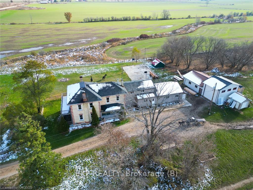 Photo 38 of 681456 Sideroad 6, Chatsworth — HOMEH
