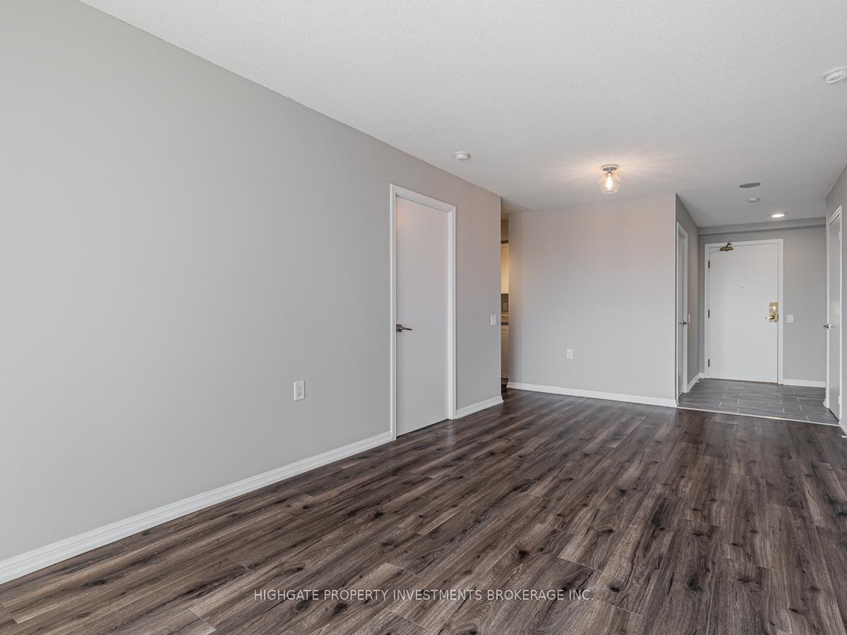 Photo 8 of Unit 645, 650 Lawrence Avenue W, Toronto, Englemount-Lawrence — HOMEH