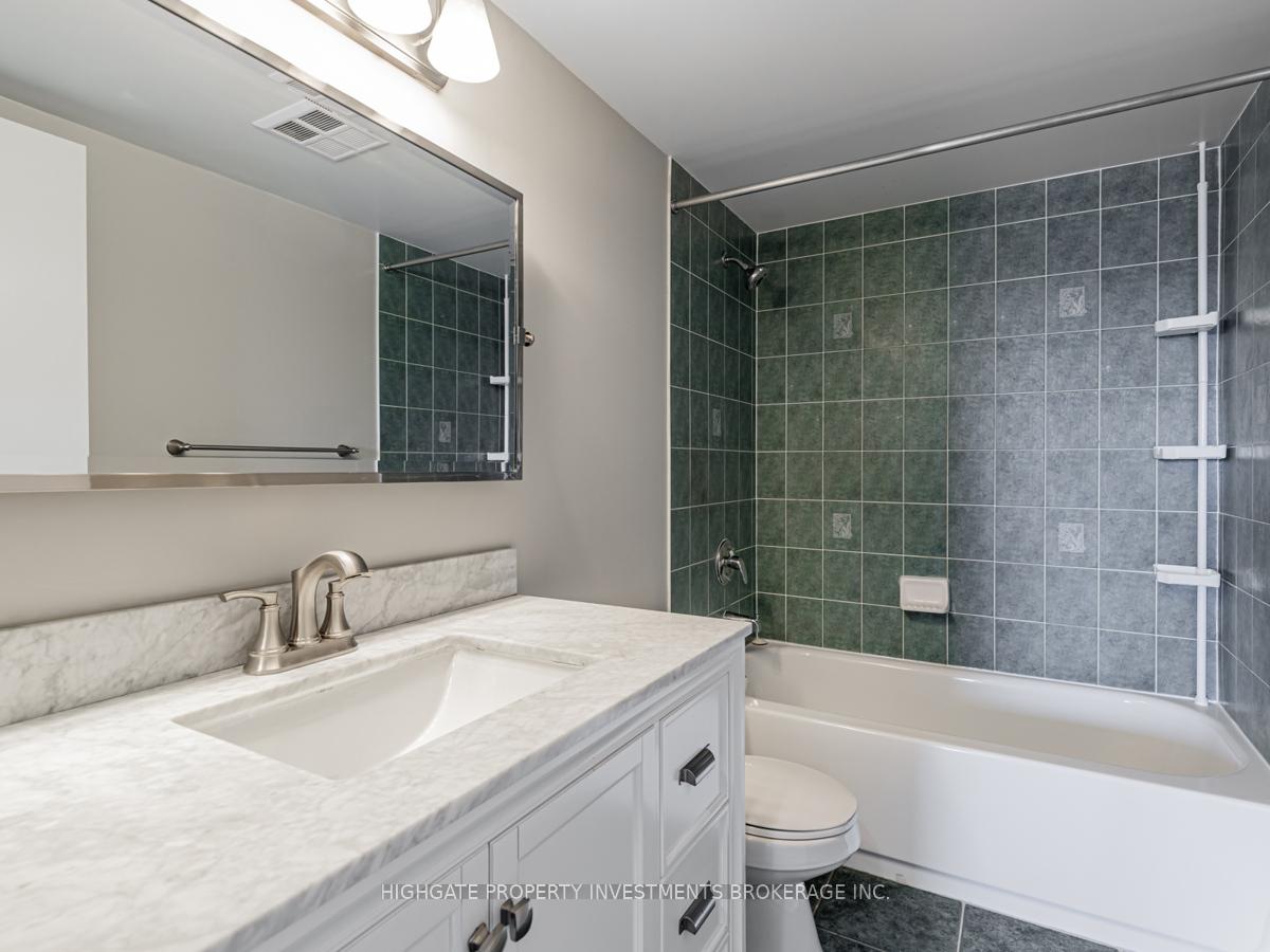 Photo 19 of Unit 645, 650 Lawrence Avenue W, Toronto, Englemount-Lawrence — HOMEH