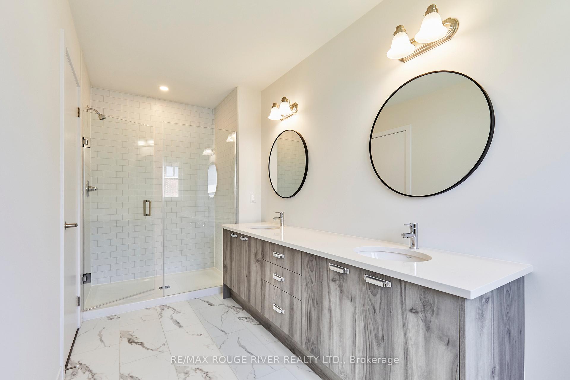 Photo 11 of 94 Ziibi Way, Clarington, Newcastle — HOMEH
