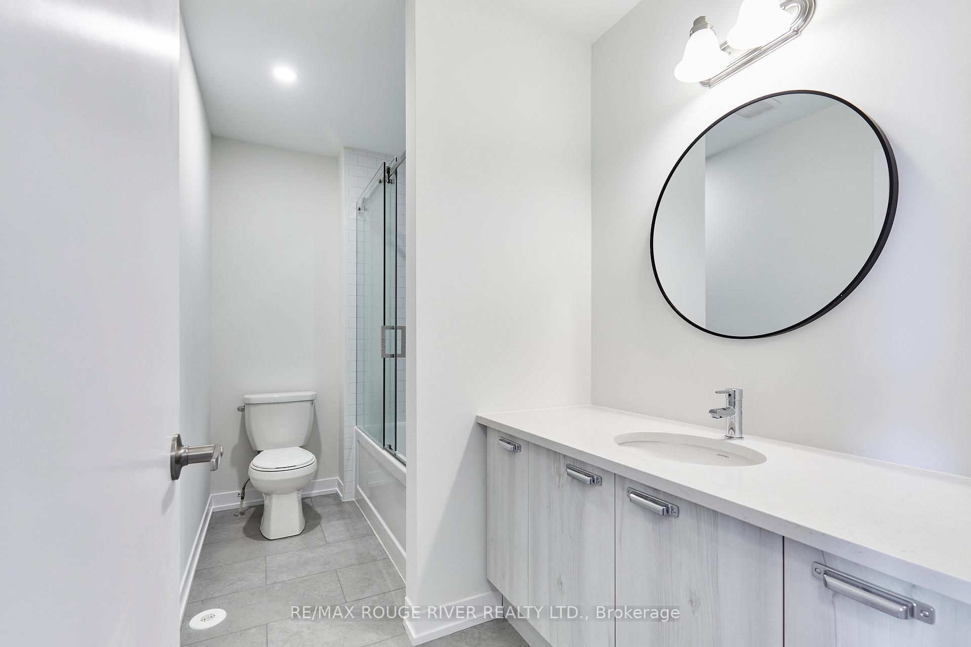 Photo 13 of 94 Ziibi Way, Clarington, Newcastle — HOMEH