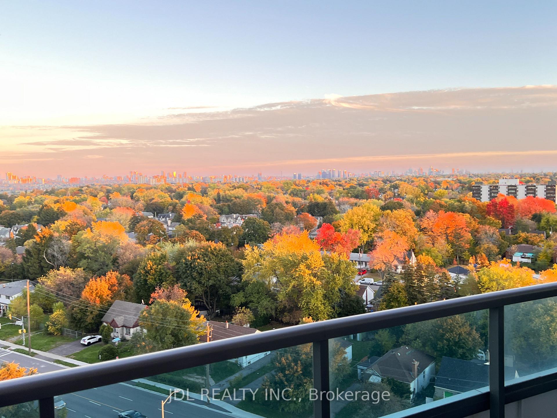 Photo 2 of Unit 1031, 7161 Yonge Street, Markham, Thornhill — HOMEH