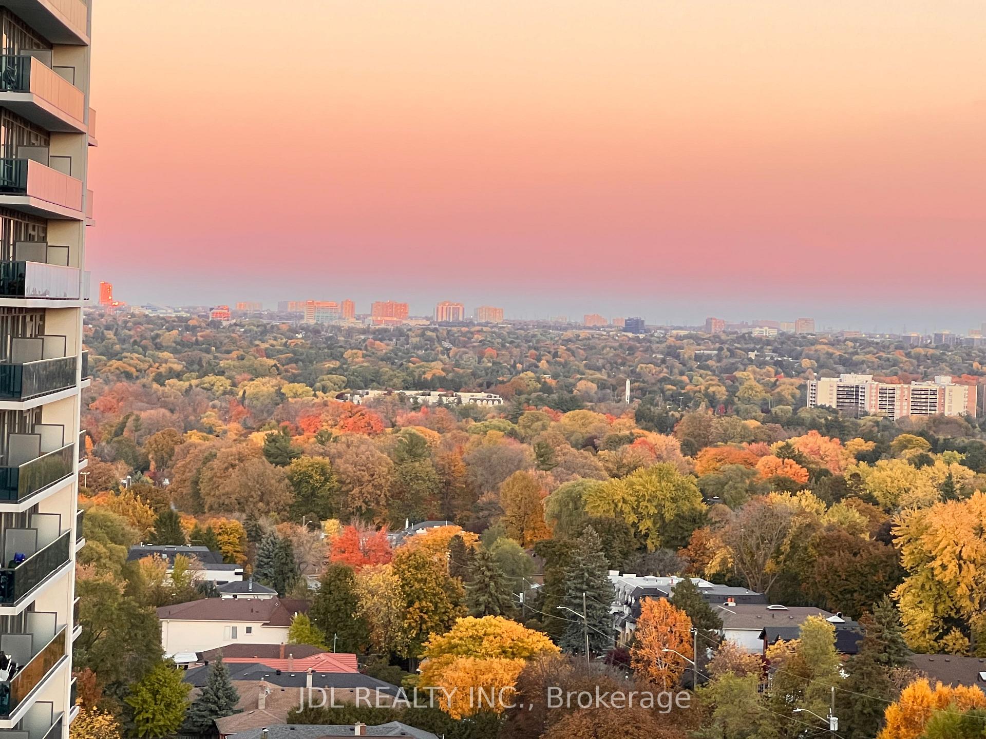 Photo 18 of Unit 1031, 7161 Yonge Street, Markham, Thornhill — HOMEH