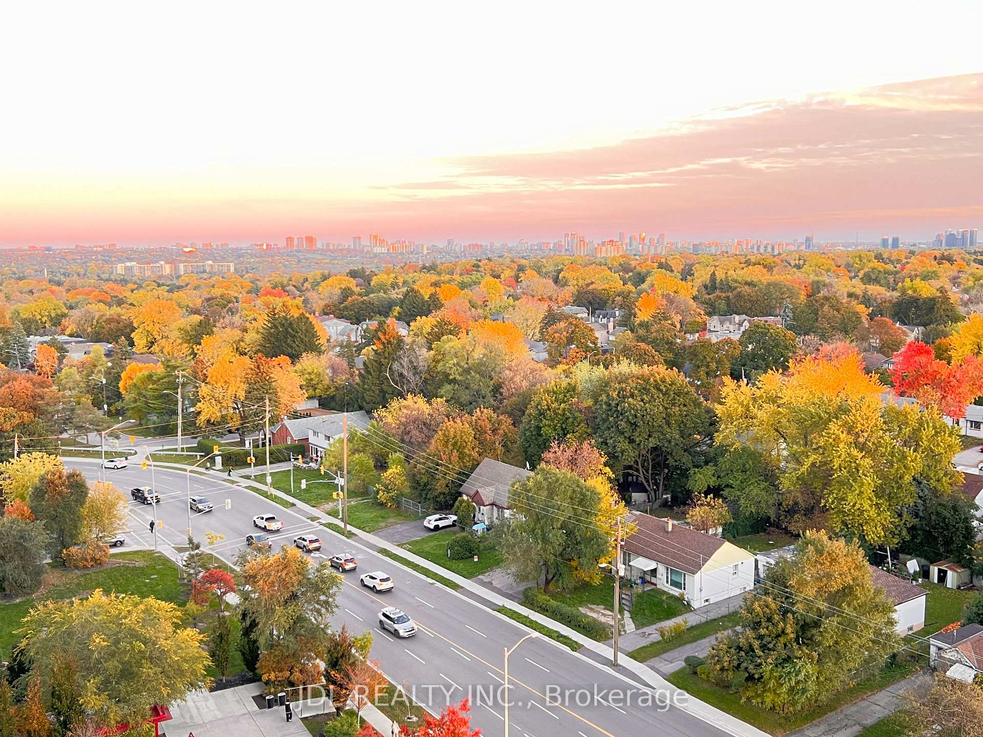 Photo 20 of Unit 1031, 7161 Yonge Street, Markham, Thornhill — HOMEH