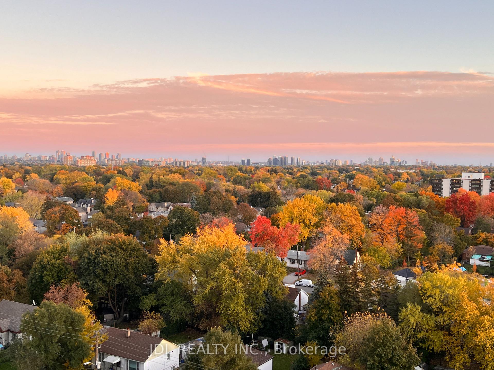Photo 21 of Unit 1031, 7161 Yonge Street, Markham, Thornhill — HOMEH