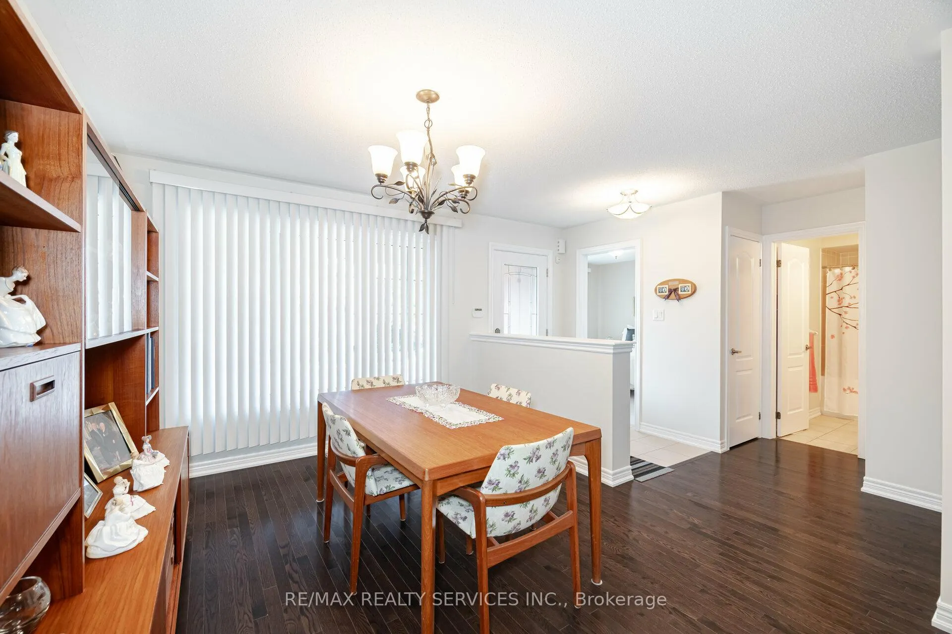 Photo 12 of 17 Lacorra Way, Brampton, Sandringham-Wellington — HOMEH
