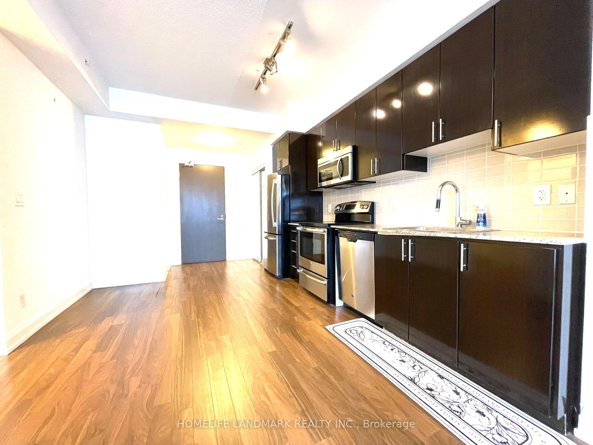 Photo 7 of Unit 2322, 7161 Yonge Street, Markham, Grandview — HOMEH