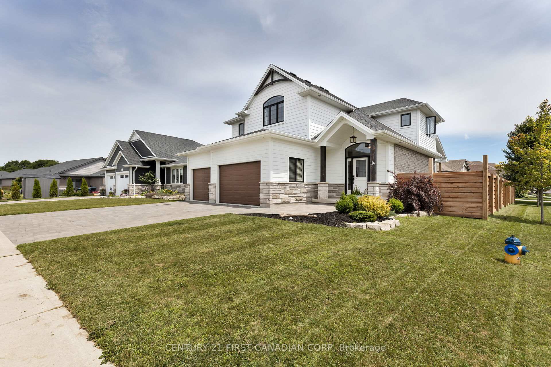 Photo 3 of 114 Old Field Lane, Central Elgin, Rural Central Elgin — HOMEH