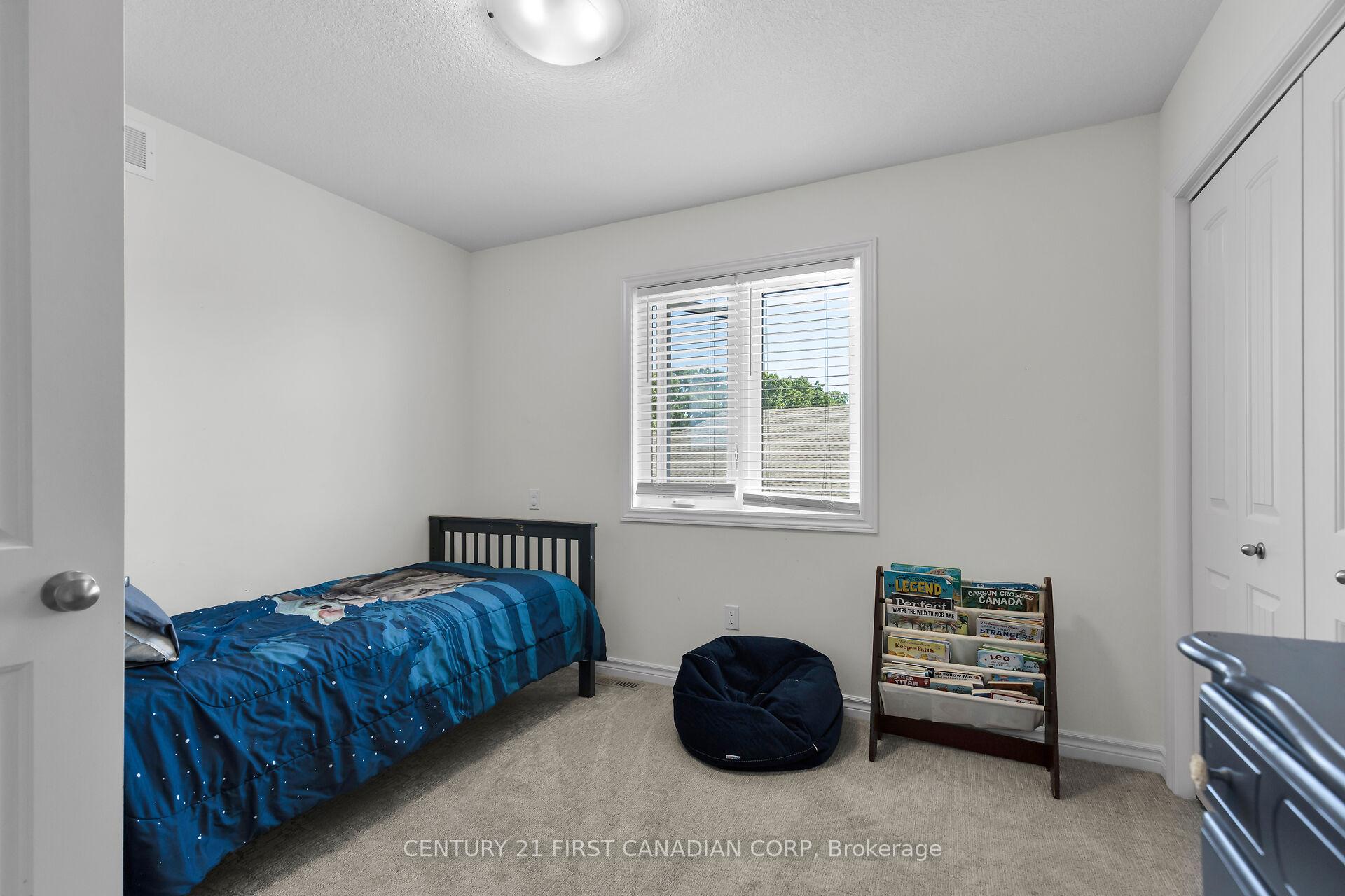 Photo 21 of 114 Old Field Lane, Central Elgin, Rural Central Elgin — HOMEH