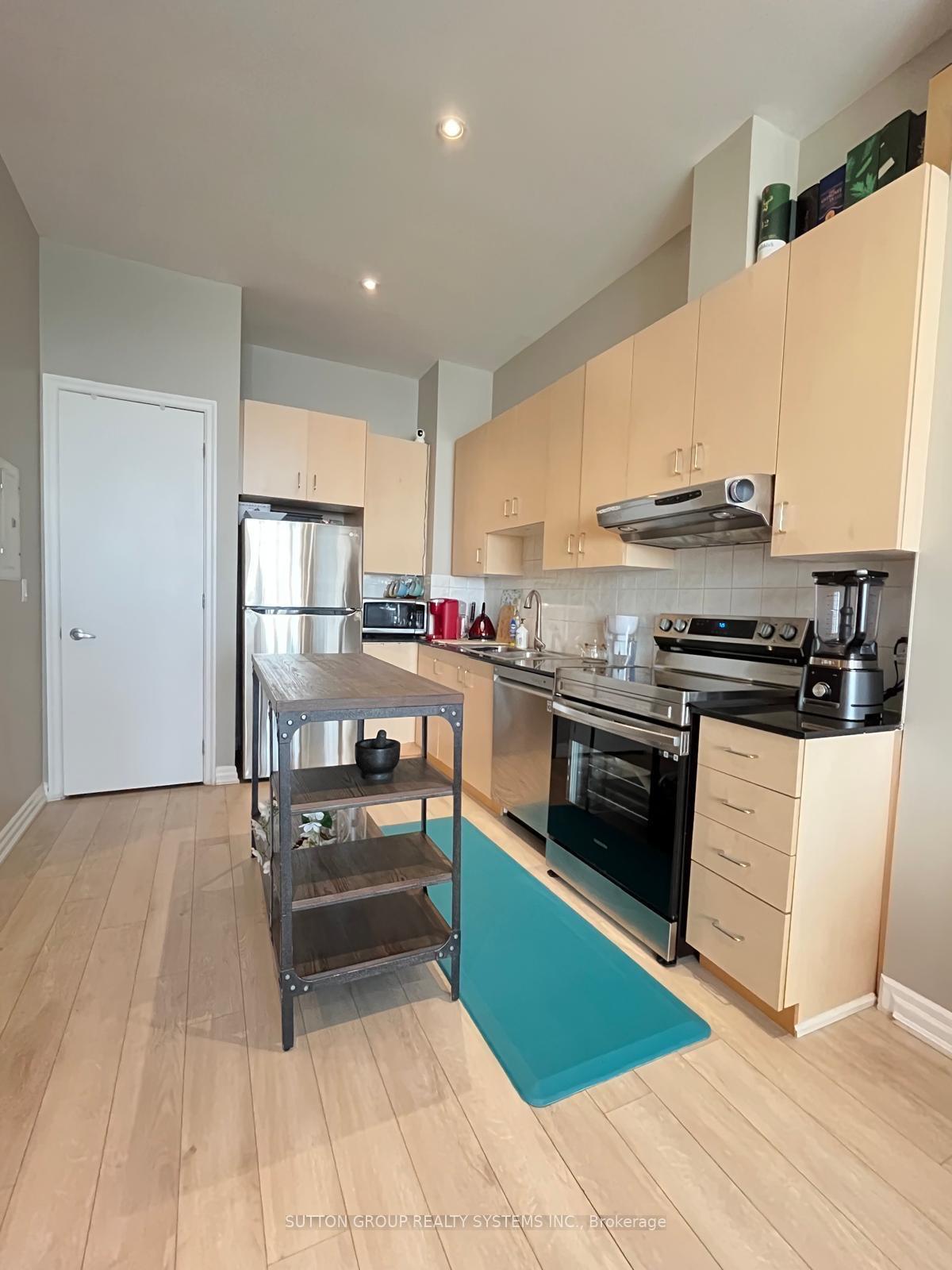 Photo 4 of Unit LPH07, 797 Don Mills Road, Toronto, Flemingdon Park — HOMEH