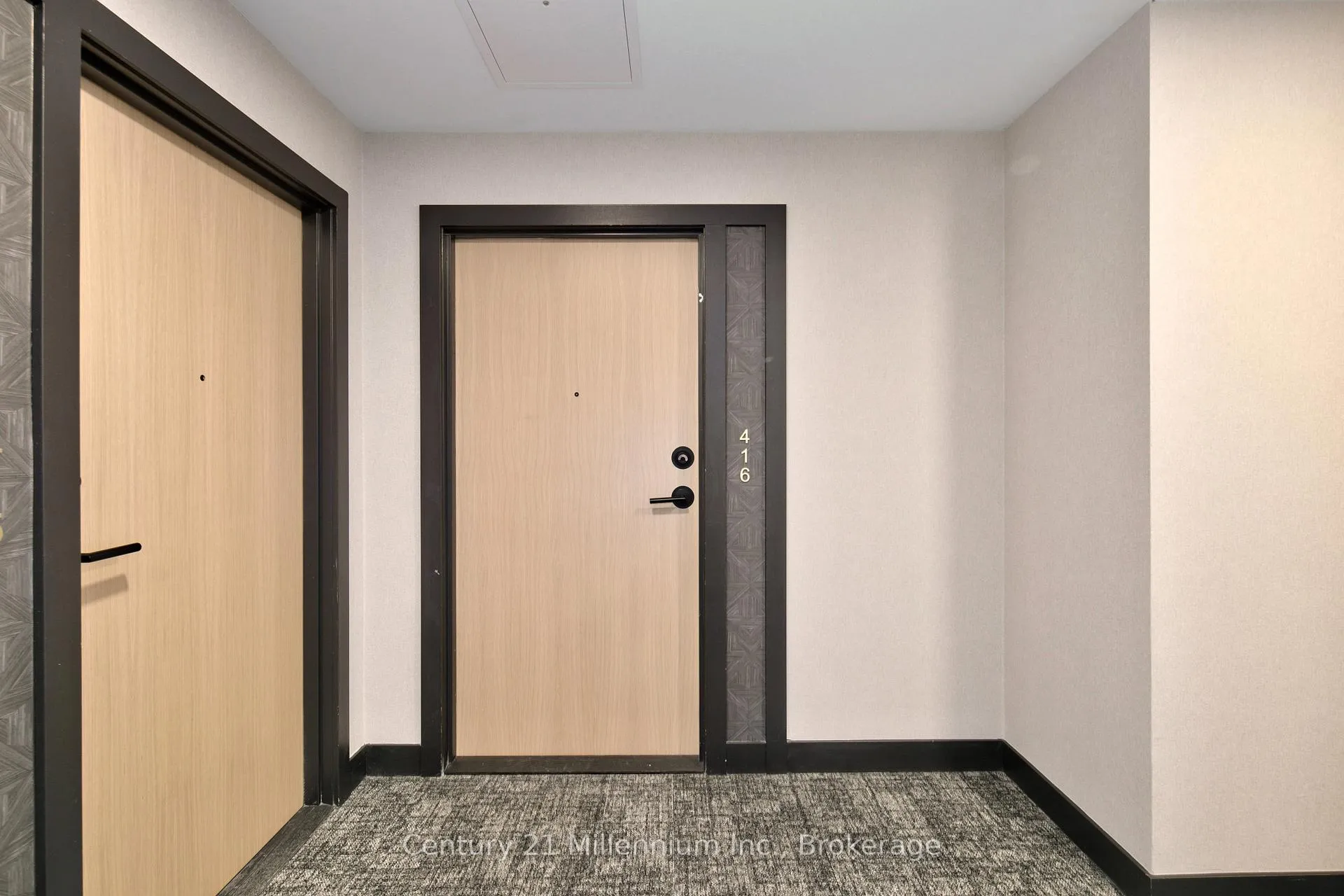 Photo 8 of Unit 416, 31 Huron Street, Collingwood — HOMEH