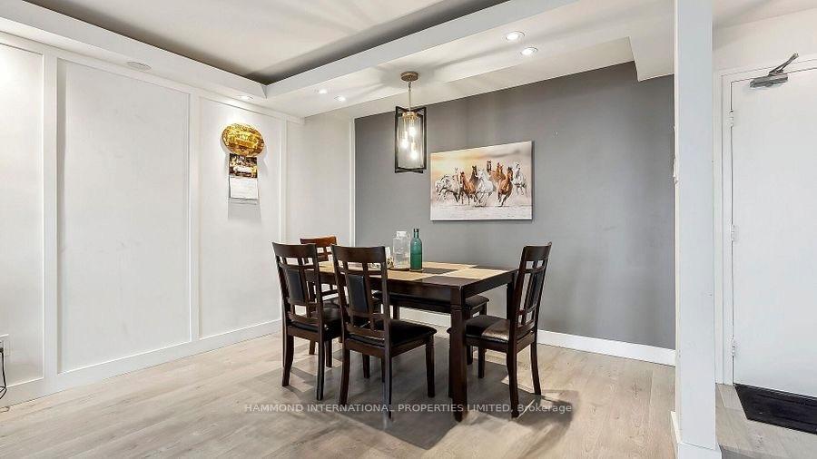 Photo 10 of Unit 804, 80 Inverlochy Boulevard, Markham, Royal Orchard — HOMEH