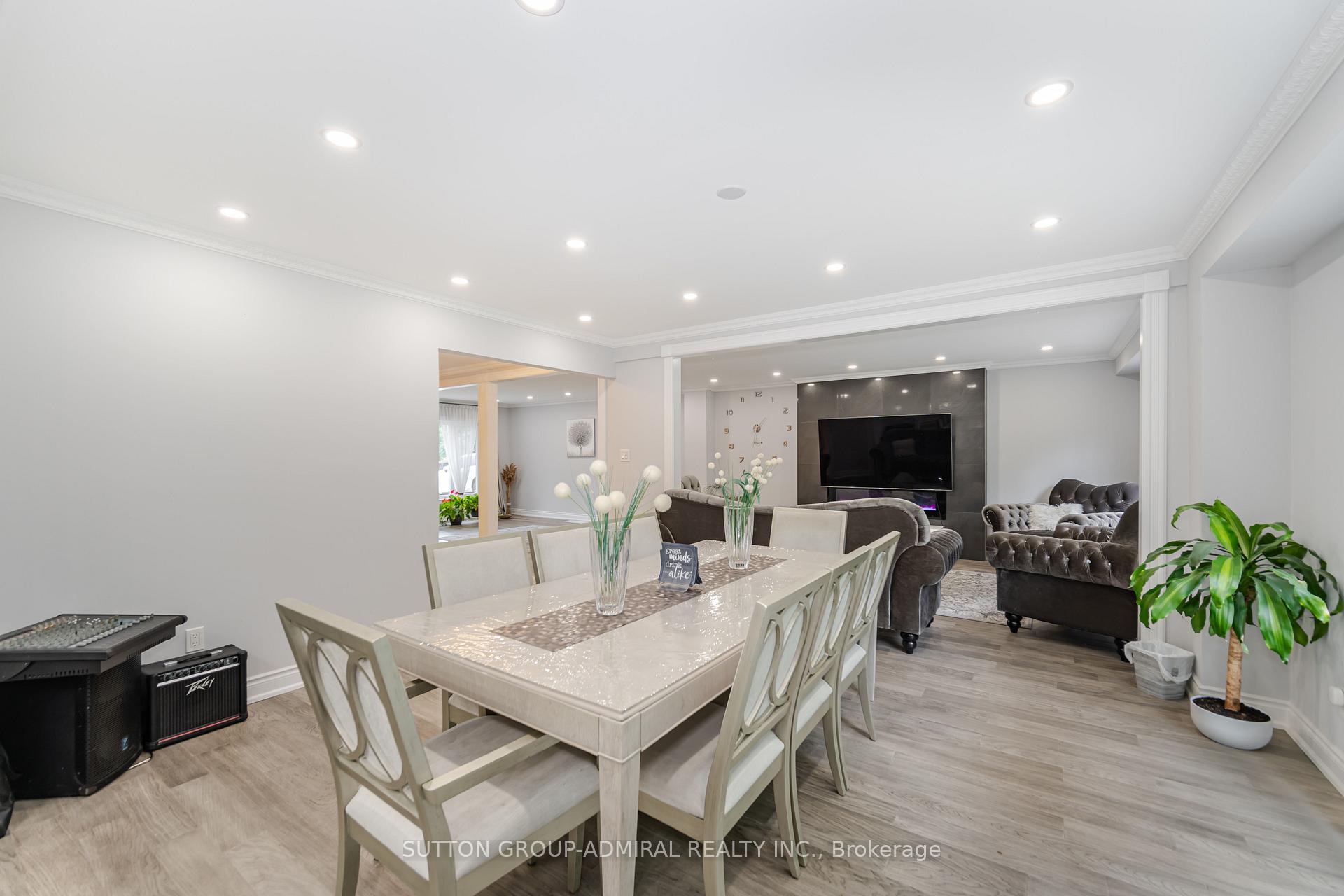 Photo 14 of 57 Haskell Crescent, Aurora, Aurora Highlands — HOMEH