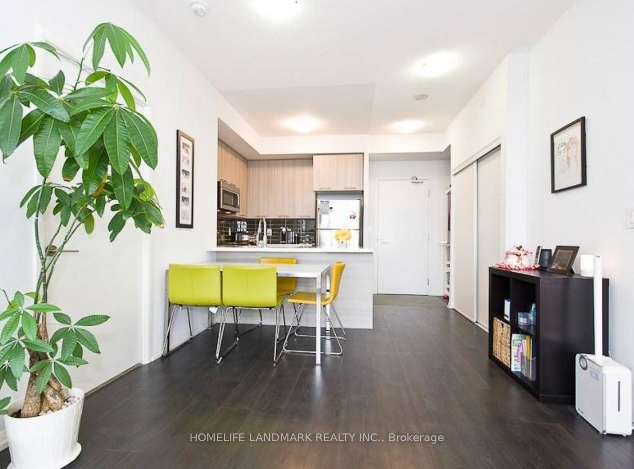 Photo 9 of Unit 612, 540 Bur Oak Avenue, Markham, Berczy — HOMEH