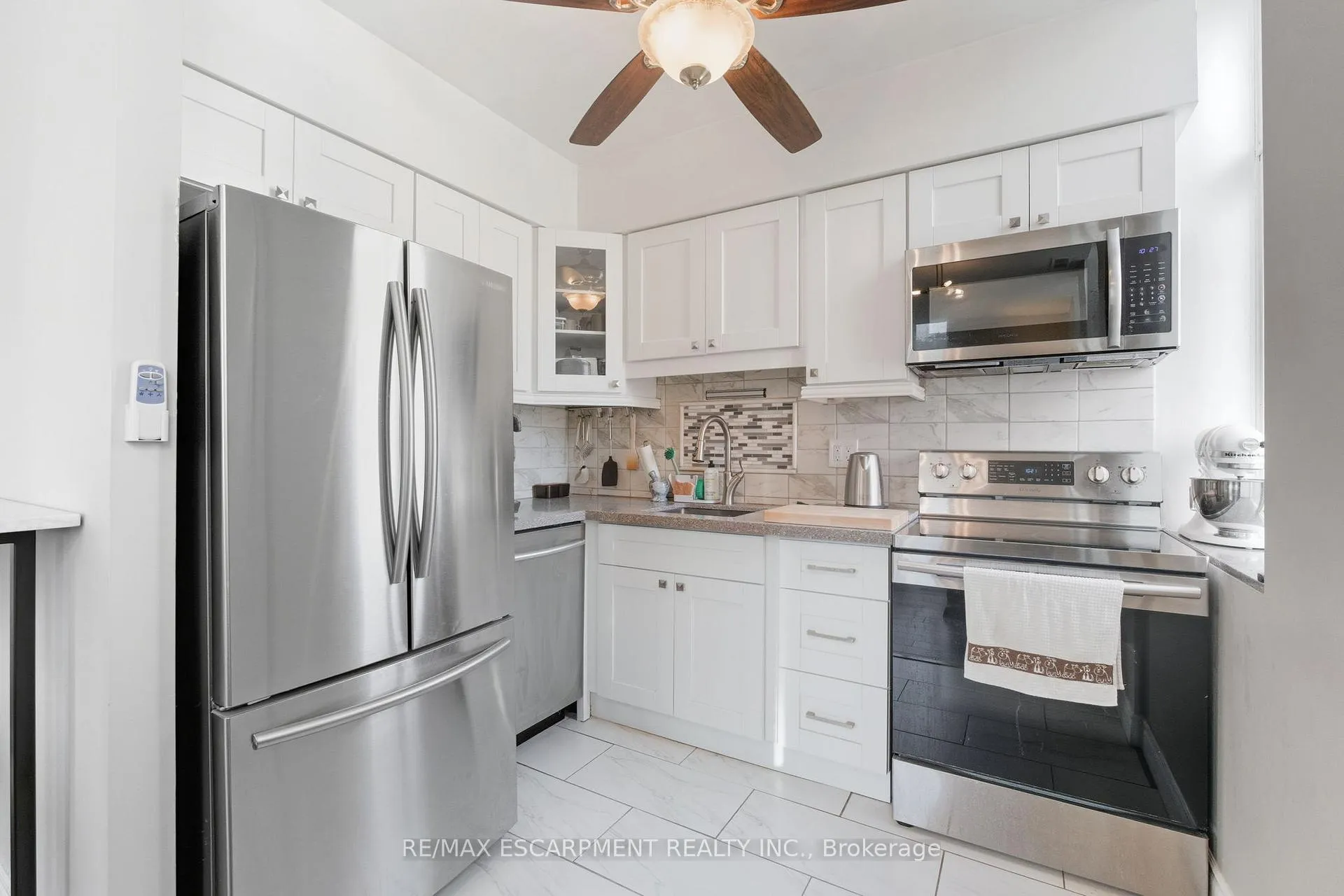 Photo 15 of Unit 1006, 36 James Street S, Hamilton, Central — HOMEH