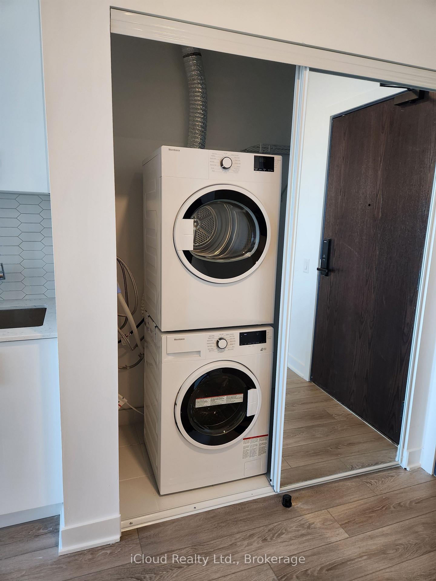 Photo 8 of Unit 1411, 2782 Barton Street E, Hamilton, Riverdale — HOMEH