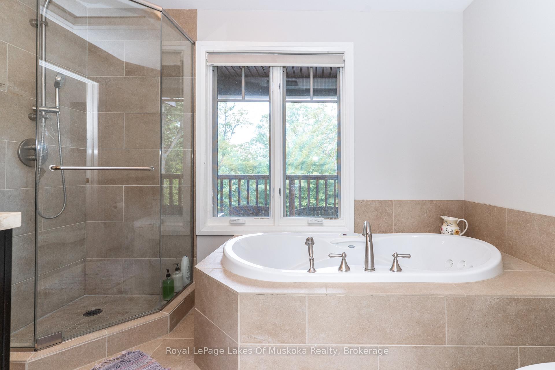 Photo 20 of 210&230 Revell Street, Gravenhurst, Muskoka (S) — HOMEH