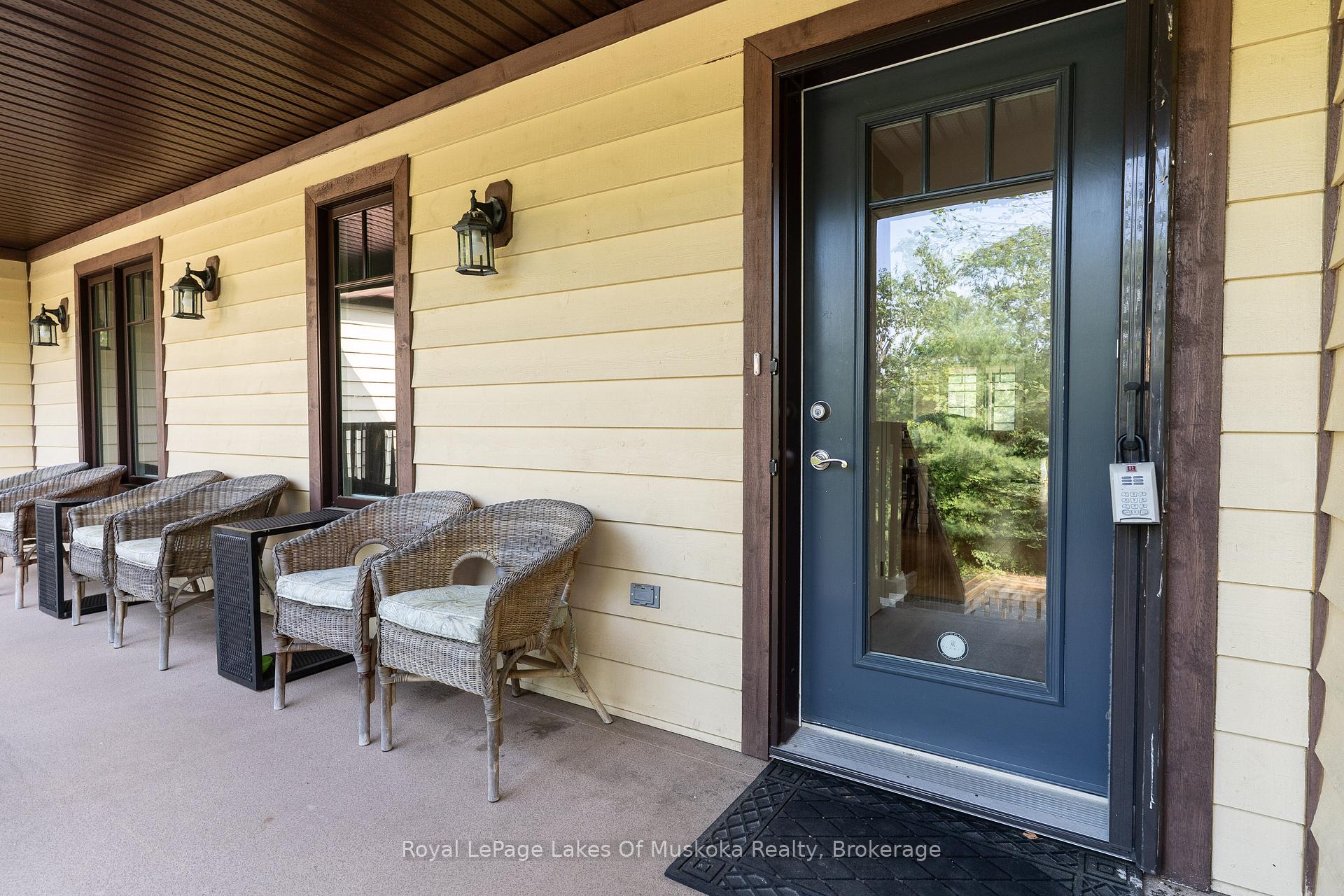 Photo 37 of 210&230 Revell Street, Gravenhurst, Muskoka (S) — HOMEH
