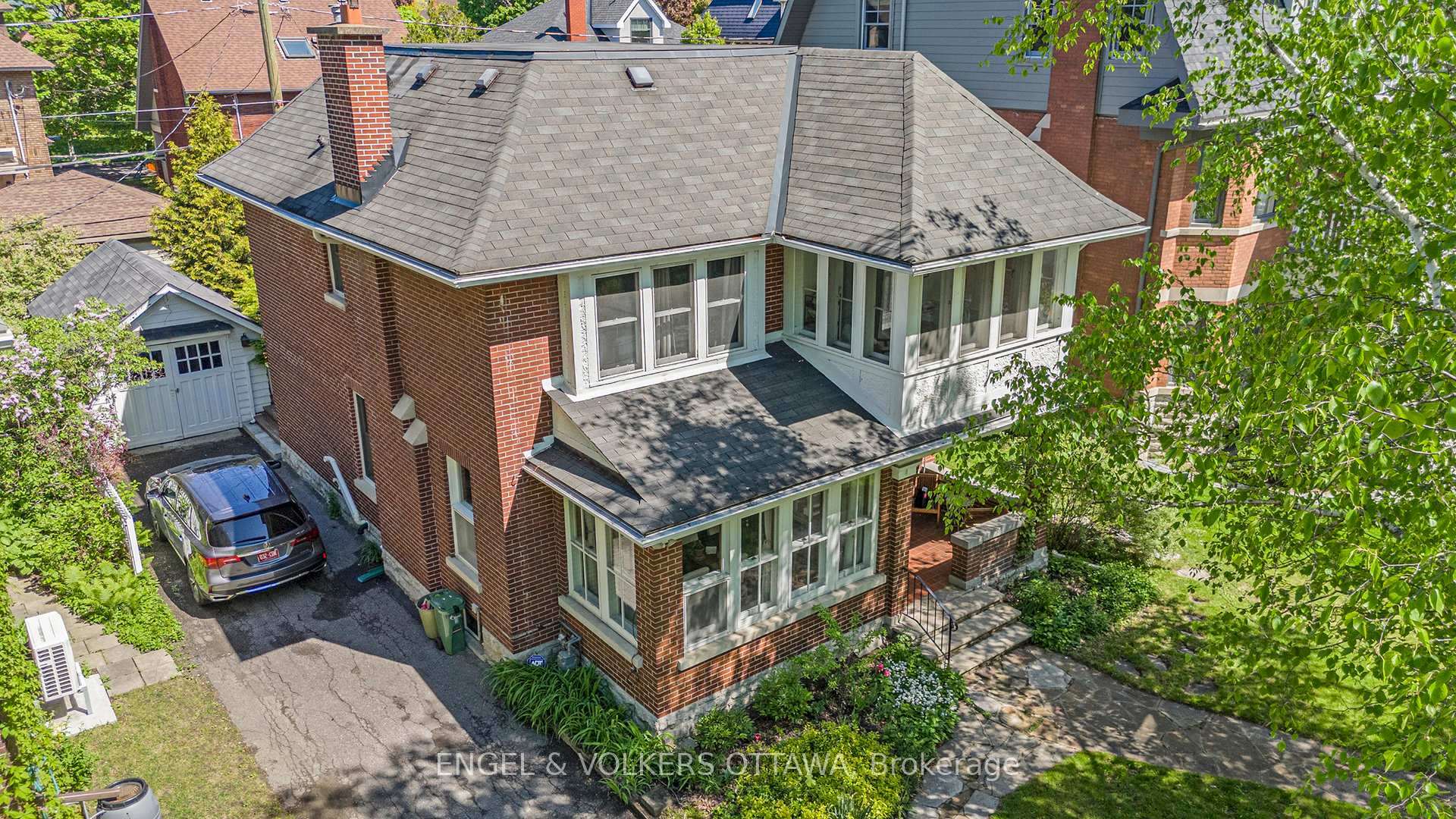 Photo 5 of 17 Linden Terrace, Ottawa, Glebe — HOMEH
