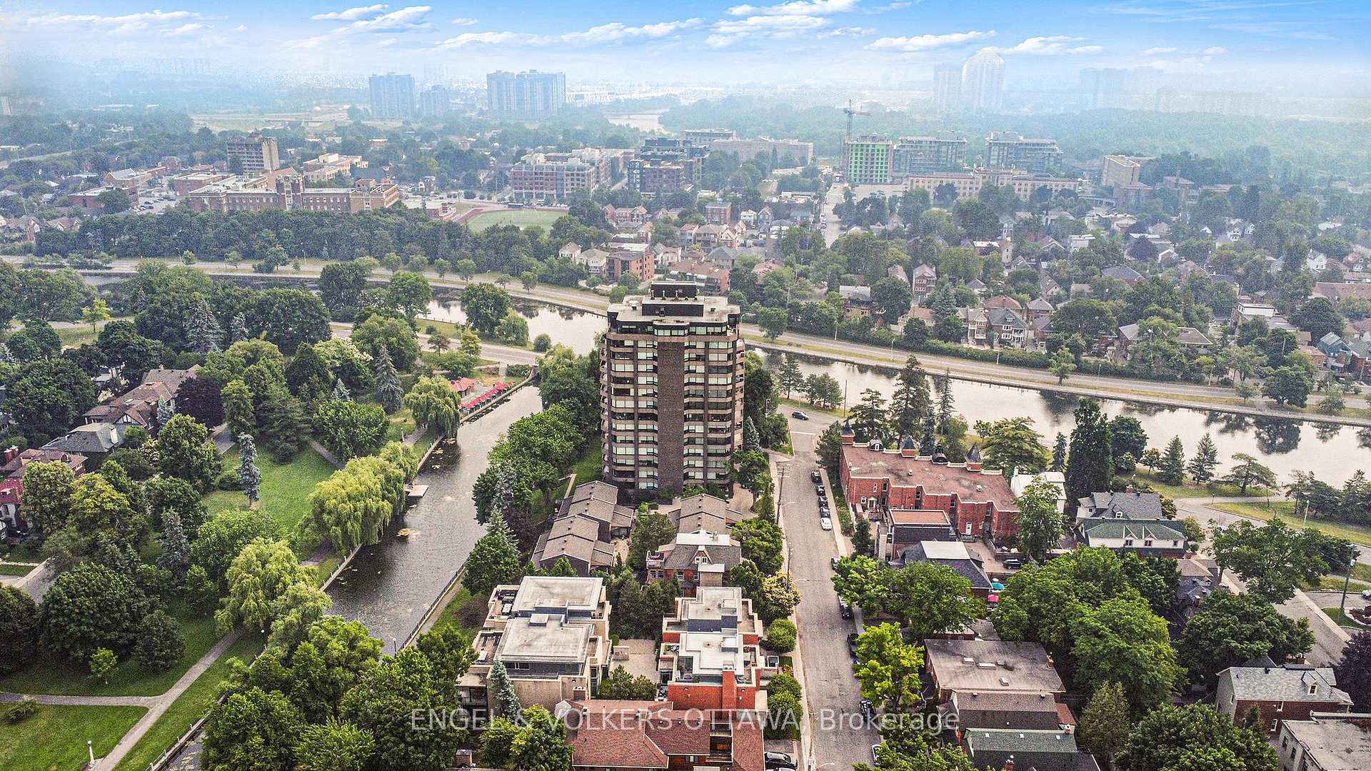 Photo 41 of 17 Linden Terrace, Ottawa, Glebe — HOMEH