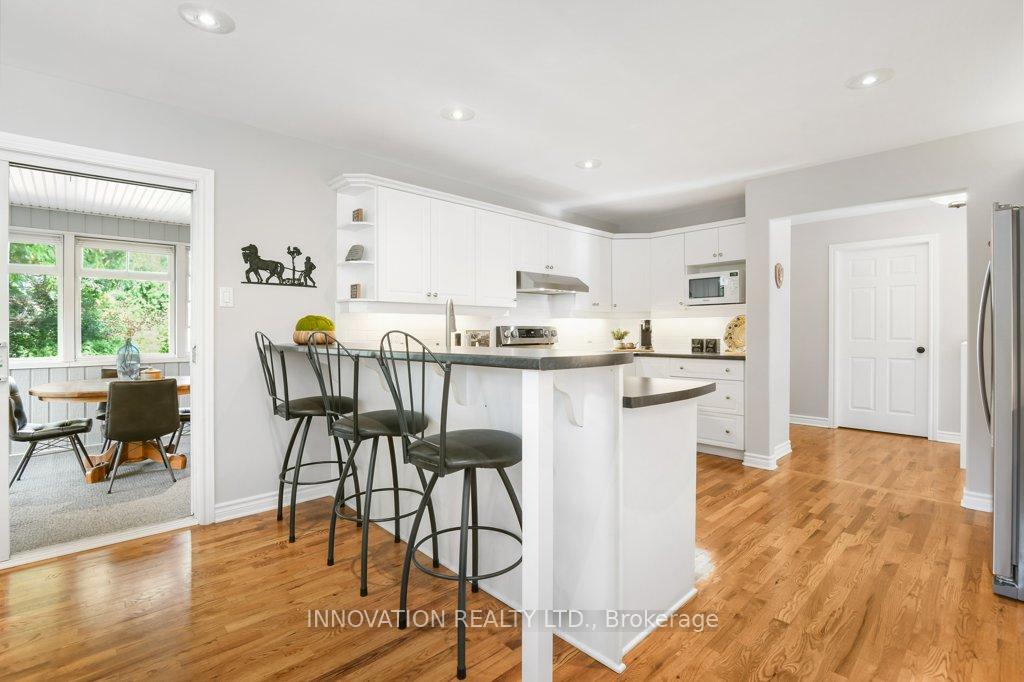 Photo 11 of 107 Cavanagh Drive, Ottawa, Carp — HOMEH