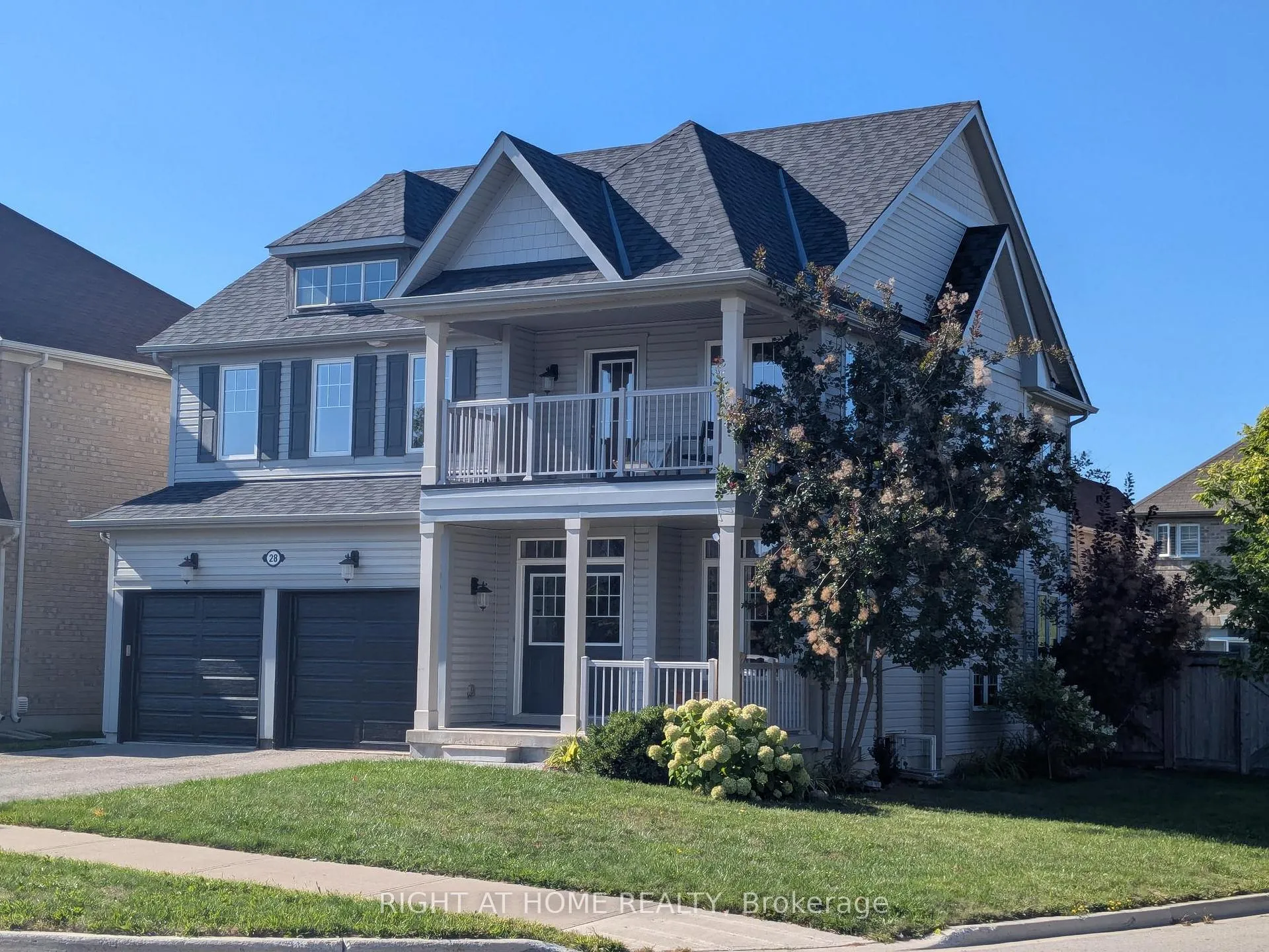 Photo 2 of 28 Timberbank Square, Georgina, Sutton & Jackson's Point — HOMEH